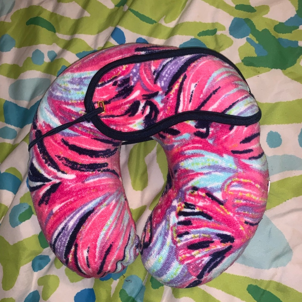 Lilly Pulitzer sleep set